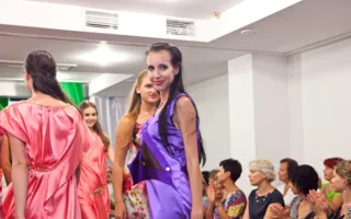 В Севастополе состоялся модный показ «Брызги шампанского»