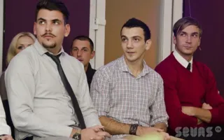 На конкурсе «Холостяки» можно было увидеть и услышать двойника Стаса Михайлова и других звёзд мировой эстрады