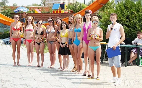 В Севастополе выбрали Мисс аквапарк «Зурбаган»-2012
