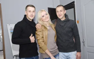 На конкурсе «Холостяки» можно было увидеть и услышать двойника Стаса Михайлова и других звёзд мировой эстрады