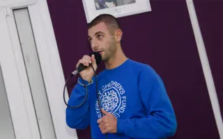 На конкурсе «Холостяки» можно было увидеть и услышать двойника Стаса Михайлова и других звёзд мировой эстрады