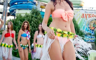 В аквапарке «Зурбаган» состоялся отборочный конкурс для звания «Miss bikini models»