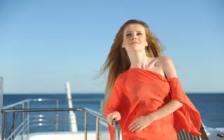 Перед отборочным этапом конкурса «Miss bikini models» девушкам-моделям устроили фотопрогулку на яхте