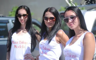 Перед отборочным этапом конкурса «Miss bikini models» девушкам-моделям устроили фотопрогулку на яхте