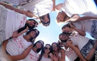 Перед отборочным этапом конкурса «Miss bikini models» девушкам-моделям устроили фотопрогулку на яхте
