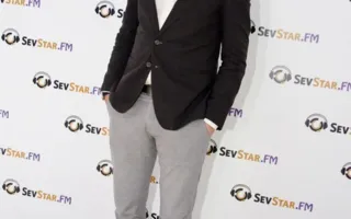 На «SevStar.Fm» стартовал новый конкурс «Холостяки»