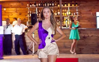 Показ коллекции Людмилы Комардиной в рамках Дней круизной моды Crimean Fashion Days