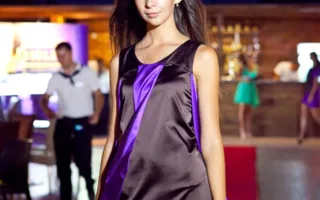 Показ коллекции Людмилы Комардиной в рамках Дней круизной моды Crimean Fashion Days