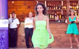 Показ дизайнера Светланы Возиян в рамках Дней круизной моды Crimean Fashion Days