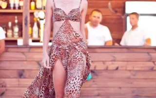 Показ дизайнера Светланы Возиян в рамках Дней круизной моды Crimean Fashion Days