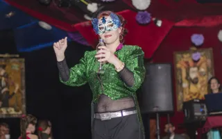 Мамы Севастополя показали настоящее шоу на конкурсе «Super-mama»