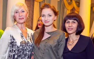 Дизайнер Людмила Комардина заинтриговала севастопольцев модным показом одежды 2014 года