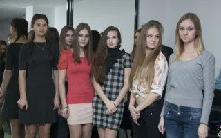 Кастинг моделей для участия в показе одежды в «Discount center»