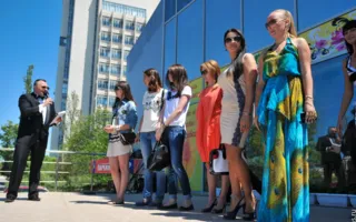 Андре Тан лично открыл в Севастополе свой магазин авторской одежды