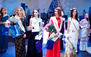 Светлана Сабат возглавила «Топ самых красивых девушек Севастополя»