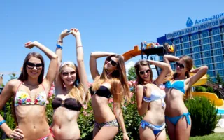 «Жемчужины Чёрного моря» купались в аквапарке «Зурбаган»