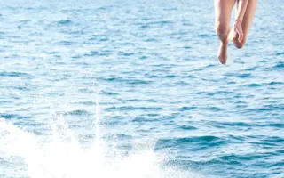 «Жемчужины Чёрного моря» вышли в море под алыми парусами