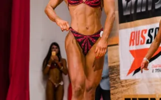 На Чемпионате по бодибилдингу и фитнес-бикини определили лучших 
