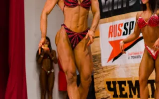 На Чемпионате по бодибилдингу и фитнес-бикини определили лучших 