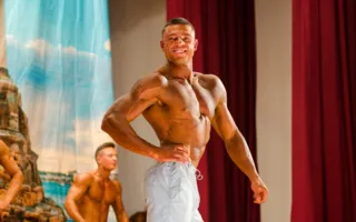 На Чемпионате по бодибилдингу и фитнес-бикини определили лучших 